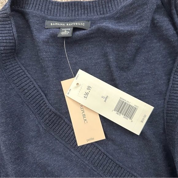 NWT Banana Republic Cardigan short sleeve Blue deep V Petite Small Lightweight - Picture 4 of 8